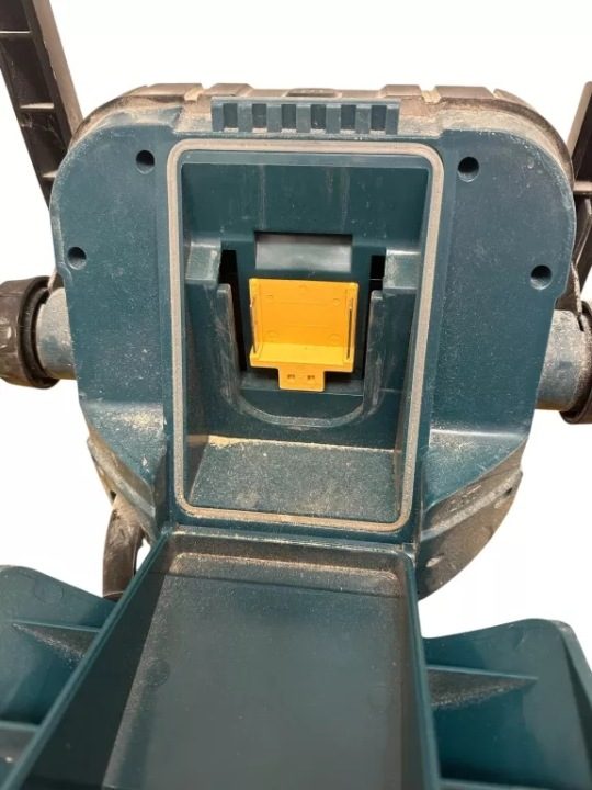 Фара строительная аккумуляторная сетевая Makita DML805 750 lm, фото 5