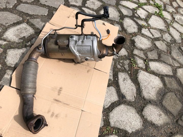 Катализатор DPF фильтр Volvo V40 II V40CC 12- 1.6 дизель D2 31370724, фото 3