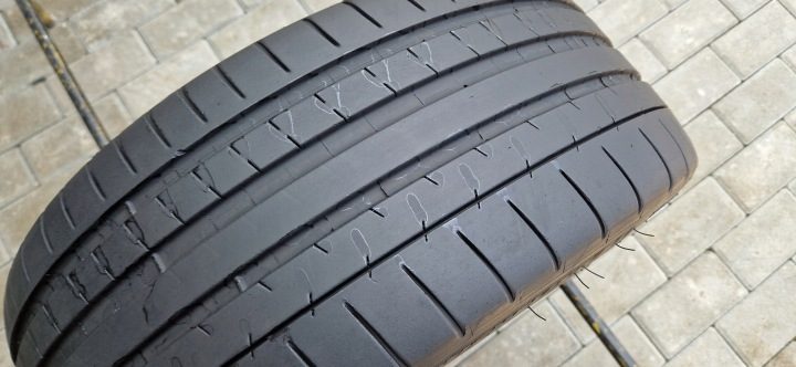 Шина летняя Michelin Pilot Супер Sport 215/40R18 89 Y усилитель (XL), фото 3