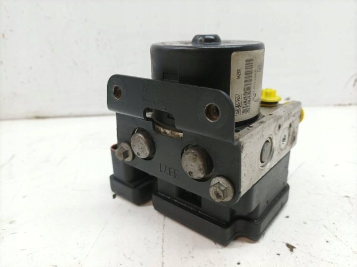 НАСОС ABS 8V51-2M110-AD Ford Fiesta Mk7 (2008-2016), фото 2