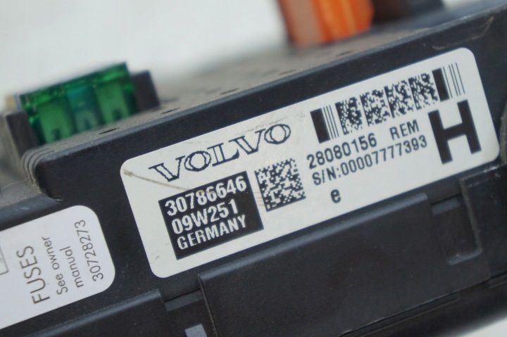 Volvo XC70 XC90 блок предохранителей REM 30786646, фото 4