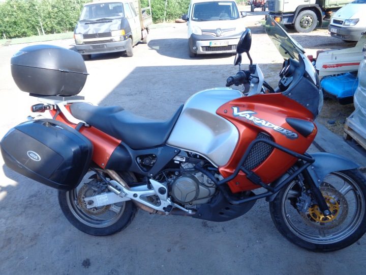 HONDA XL 1000 Varadero SD01 Вставка Обтекатель, фото 9