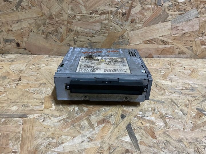 Магнитола считыватель дисков CD Volvo V50 30752371 30752371-1, фото 1