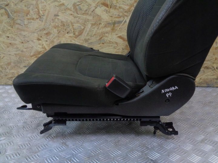Сиденье правое переднее пассажира Nissan Navara D40 2005- европа, фото 9