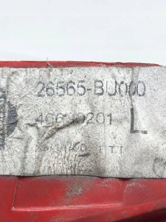 Левый катафот заднего бампера NISSAN ALMERA TINO (V10) 26565BU000 2002, фото 3