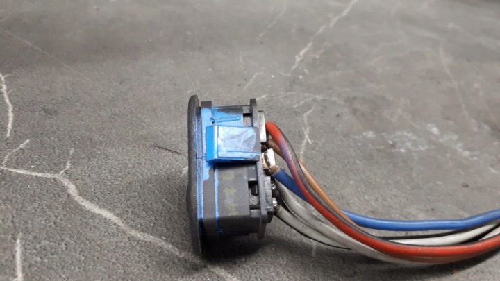 90383585 кнопка стеклоподъемника Opel Astra f 96 г., фото 4