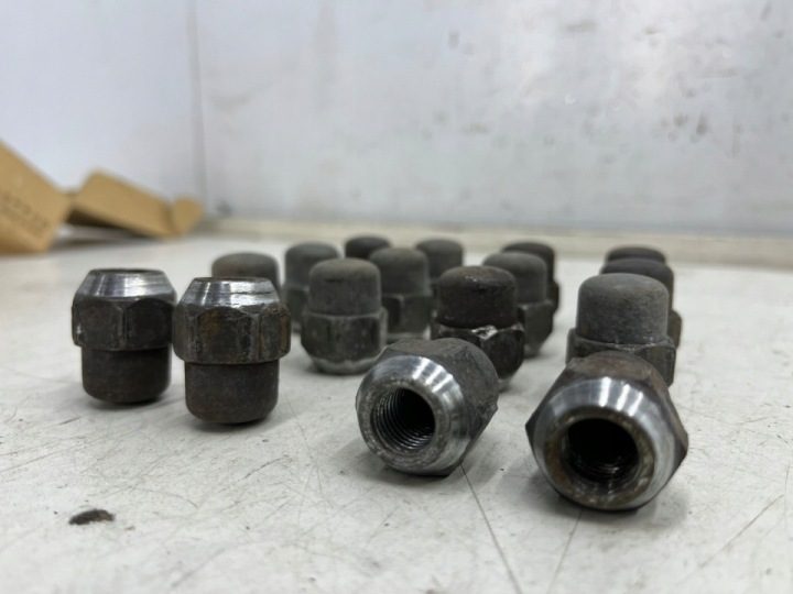 Гайки для дисков alumiowych Kia Hyundai Toyota Lexus Mazda M12x1,5 29 мм., фото 3