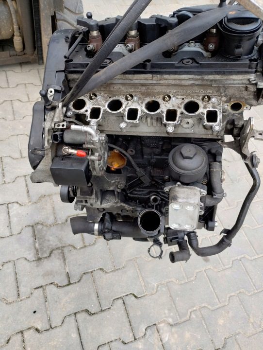 Двигатель форсунки Audi VW Seat Skoda 1.6TDI CAY B686 2011 г., фото 1