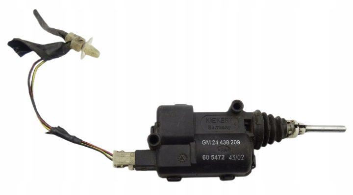Opel Signum Vectra C привод лючка бензобака 24438209 Z Wtyczką, фото 1