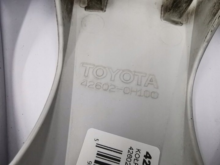 Колпак Toyota OE Оригинальный 14" серебристый, фото 9