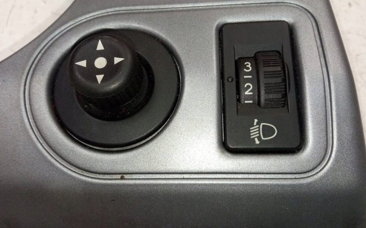 Переключатель регулировки зеркал PEUGEOT 1007 (KM_) 185526 1.4L бензин 54 кВт, фото 2