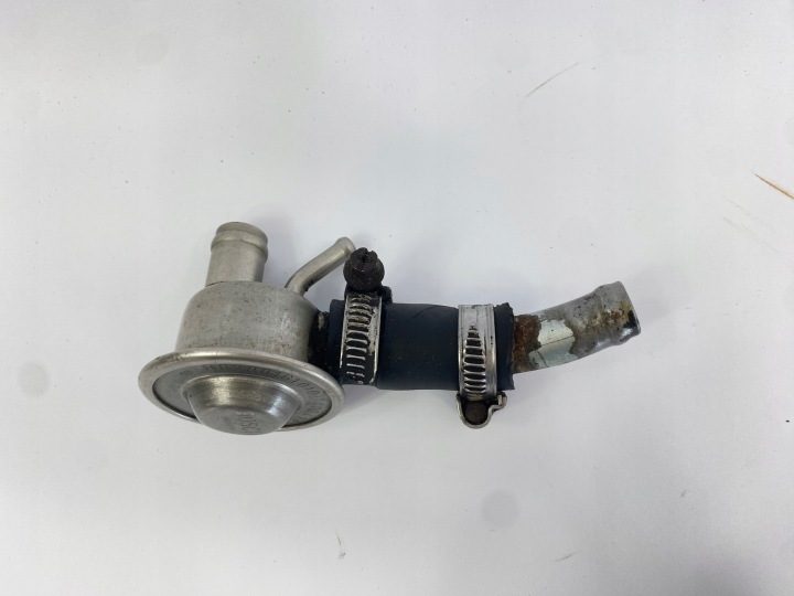 ГЛУШИТЕЛЬ ДАВЛЕНИЯ ФОРСУНКИ ТОПЛИВА MERCEDES R107 W123 0004760016 0280161010, фото 3