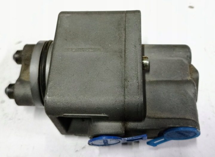 Клапан коробки передач MAN F/M 90/2000 Mercedes Volvo 0002609757 0012606257, фото 2