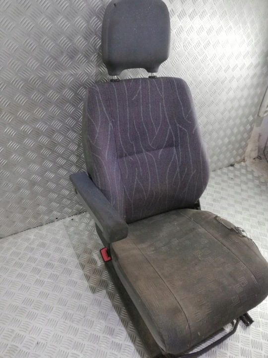 Сиденье левое водителя подлокотник Mercedes Sprinter, фото 3
