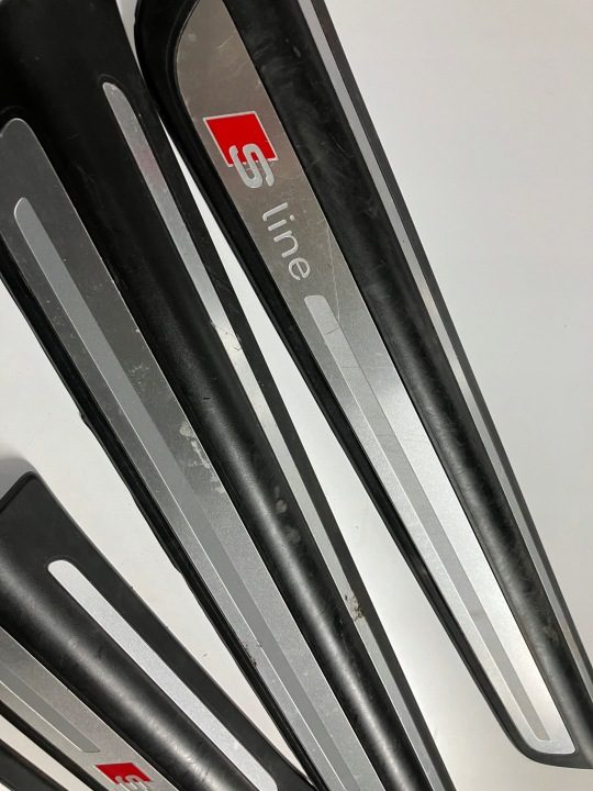 Накладки на пороги S-line S-Line Комплект ! Audi Q3 I 8U 8U0853376B 8U0853375B, фото 3