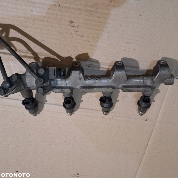 ТОПЛИВНАЯ РАМПА MITSUBISHI CARISMA SPACE STAR VOLVO 1.8 GDI E7T05071, фото 3