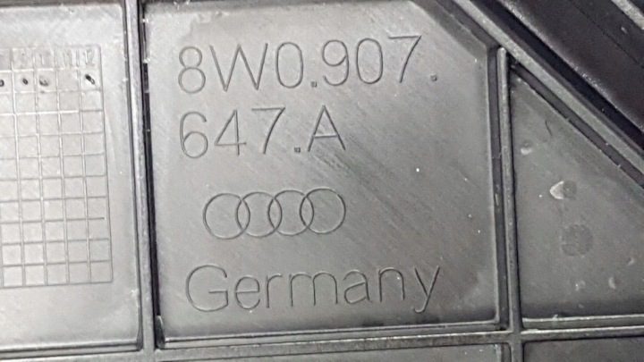 Кронштейн блока управления двигателя Audi A4 B9 8W0907647A, фото 7