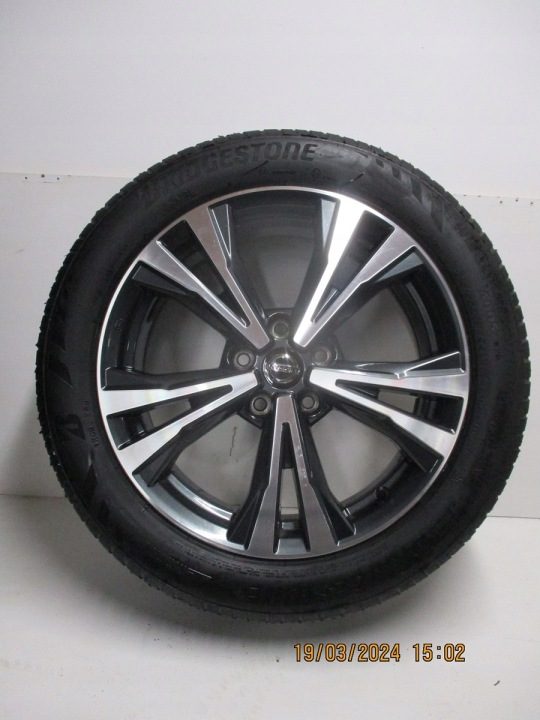 Колеса диски шины Nissan X-Trail R18 3 мм, фото 3