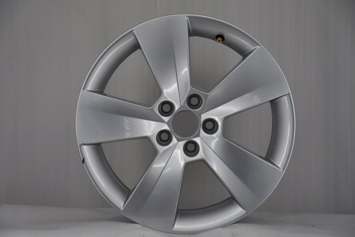 Литой диск Skoda OE Scala 6.0" x 16" 5x100 ET 38, фото 1