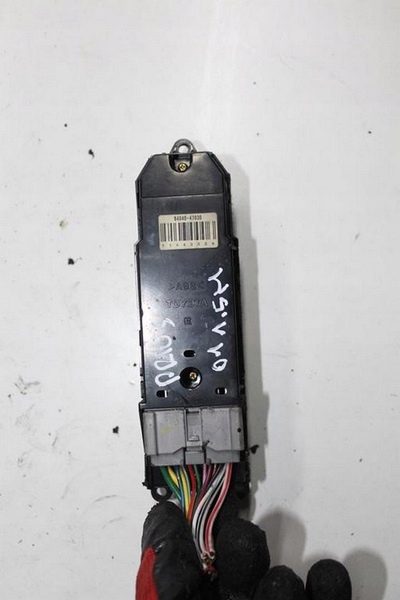 Переключатель стеклоподъемника Toyota OE 84820-60110, фото 3