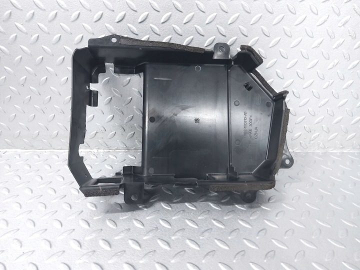 Корпус батареи тяговой Land Rover Defender L8B210C810AD, фото 4