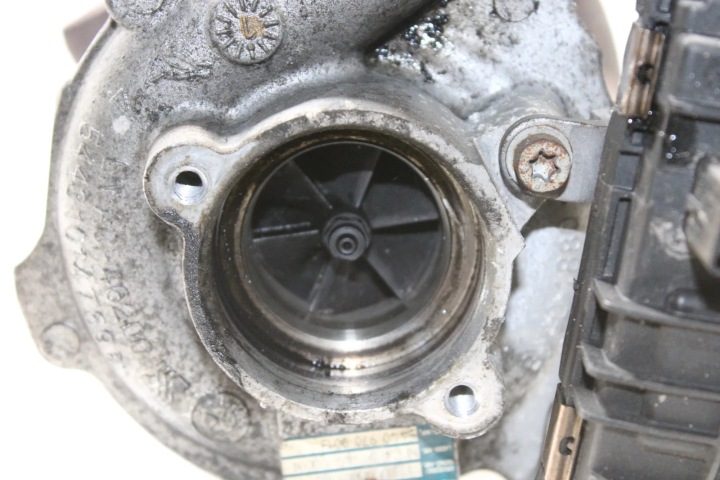 Турбина BMW X5 (F15, F85) 8508091 3.0L дизель 230 кВт 2014, фото 6