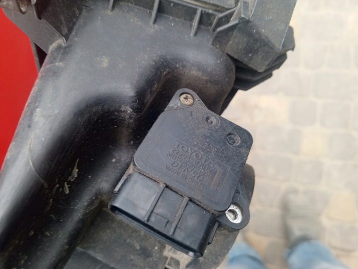 TOYOTA YARIS 22204-0J010 JB197400-3010 Датчик расхода воздуха W-WA, фото 2