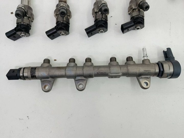 BMW G22 G30 КОМПЛЕКТ ФОРСУНОК 2.0D B47 190 л.с. 8579236 8579240 8579230, фото 3