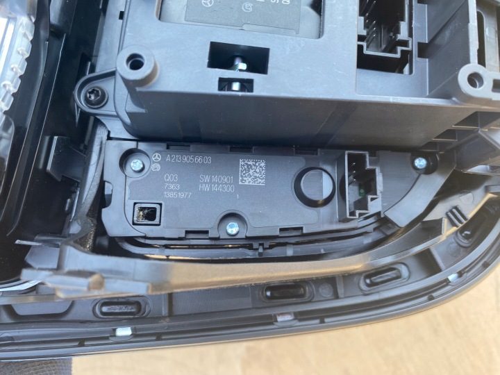 ПАНЕЛЬ КОНДИЦИОНЕРА СРЕДНЯЯ ТОННЕЛЬ ДЕКОР MERCEDES W213 18 г., фото 16