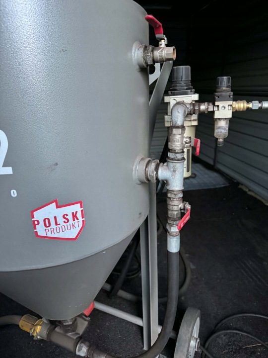 Польша piaskarka высокого давления SBM-130-13 130L Land Reko, фото 3