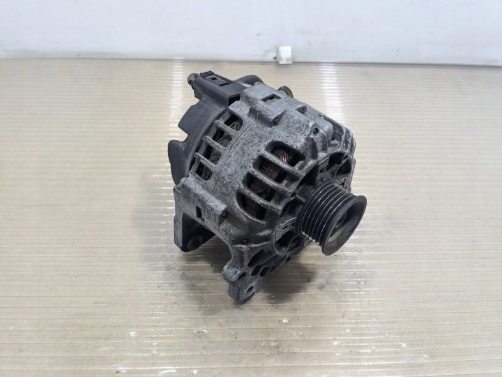 Генератор Volkswagen OE 03D903025H, фото 2