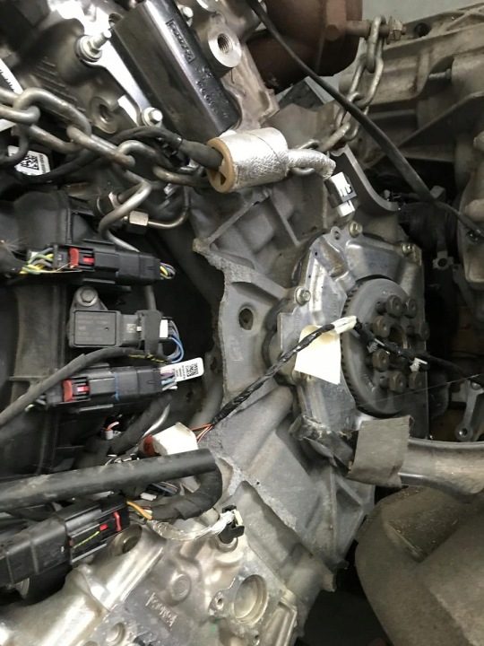Ford F-150 2021 - двигатель Coyote 5.0 V8, фото 3