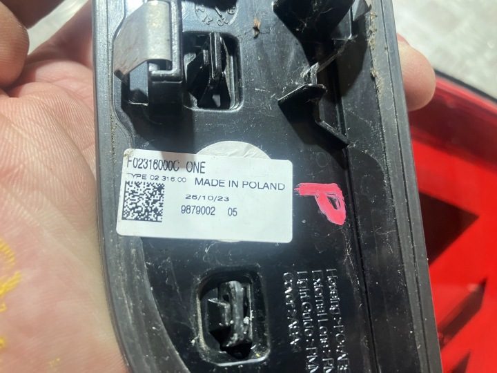 ПОВТОРИТЕЛЬ ПОВОРОТА В КРЫЛО ПРАВЫЙ ПЕРЕДНИЙ MINI COOPER F56, фото 3