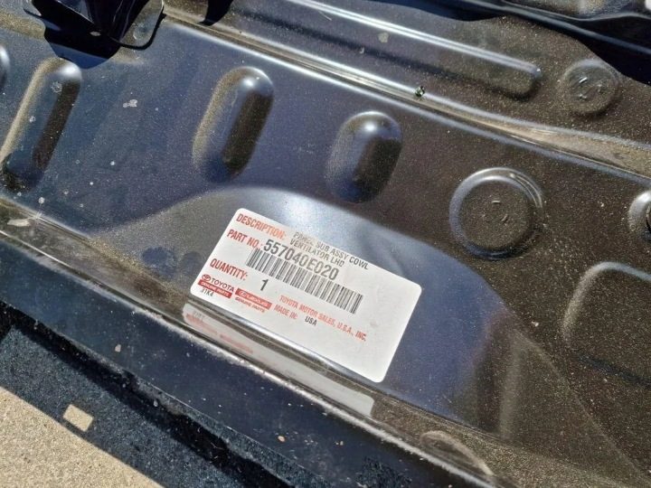 Прочая деталь моторного отсека Toyota Highlander XU70 557040E020, фото 7
