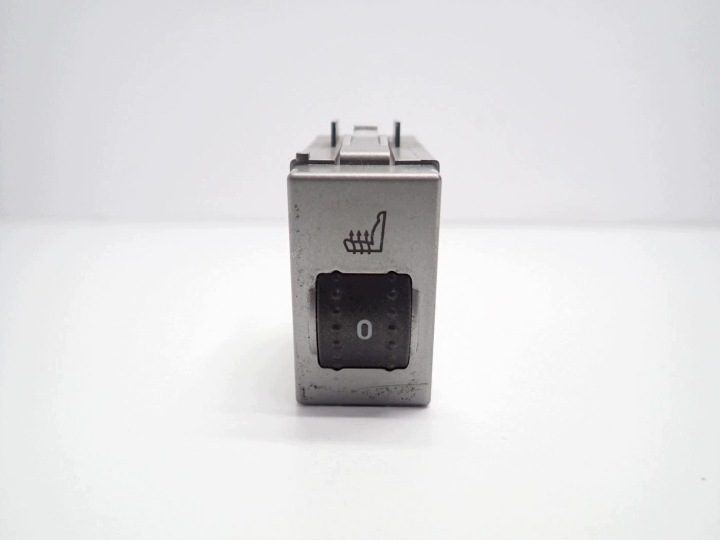 КНОПКА РЕГУЛИРОВКА ПОДОГРЕВА СИДЕНИЙ 8V4T-19K314-AB FORD KUGA I MK1 12 г., фото 1