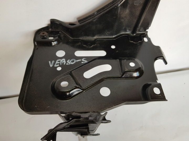 Площадка аккумулятора Toyota Verso S 1.3, фото 4