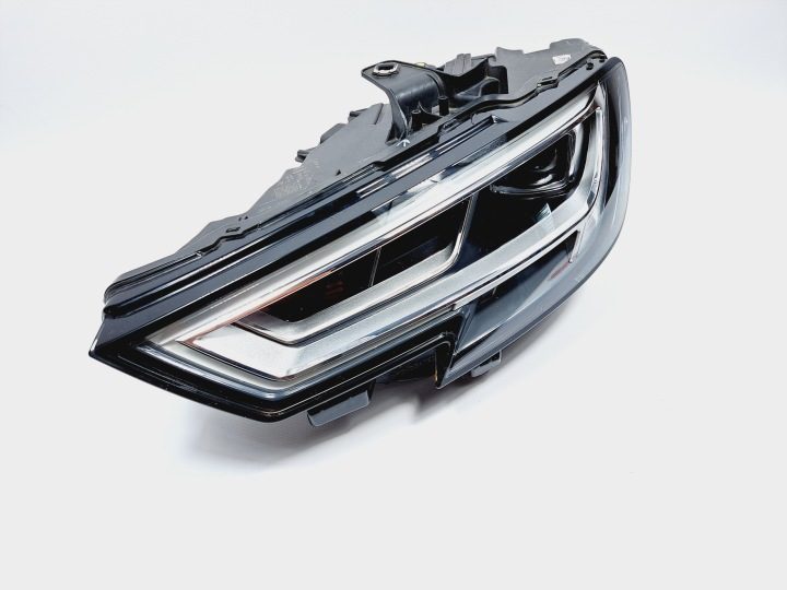 Audi A3 8V0 рестайлинг фонарь левый Full LED 8V0941033C, фото 2
