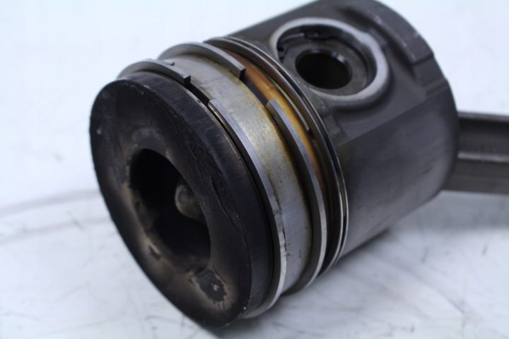 Поршень шатун Nissan Atleon 01 г. 80.14 4.0D B440, фото 4