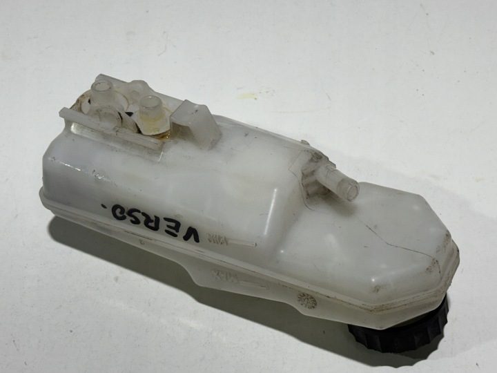 Toyota Verso Avensis бачок тормозной жидкости 0204255809, фото 5