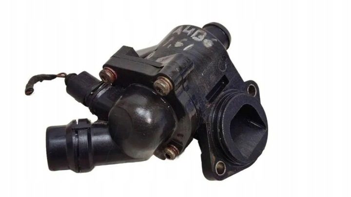 Корпус Термостата AUDI A4 B6 B7 1.6 16V 06B121111L, фото 4