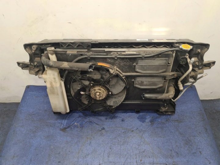Mitsubishi Colt VI комплект радиаторов 1.1 3A91, фото 6