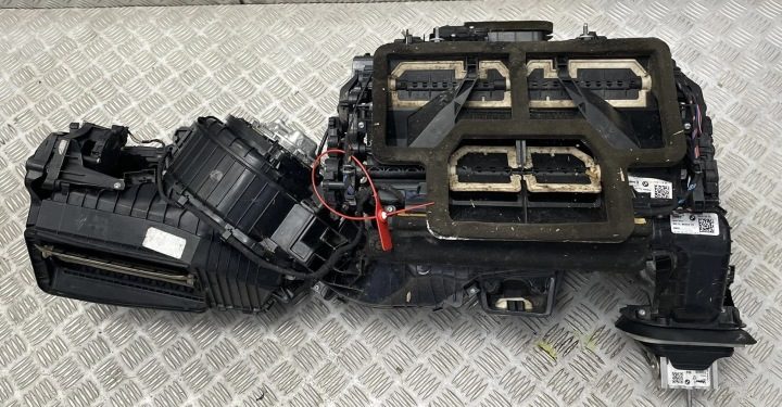 ОТОПИТЕЛЬ ВЕНТИЛЯТОР В СБОРЕ BMW 5 G30 G31 9484592 ЕВРОПА, фото 1