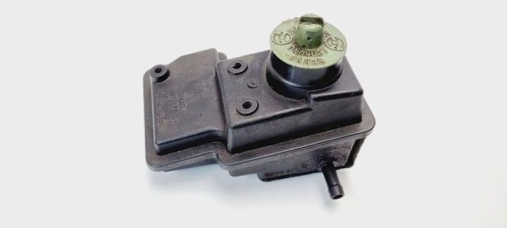 Бачок гидроусилителя VW POLO (6N2) 6N0422371 31111707 1.6L бензин 1996, фото 1