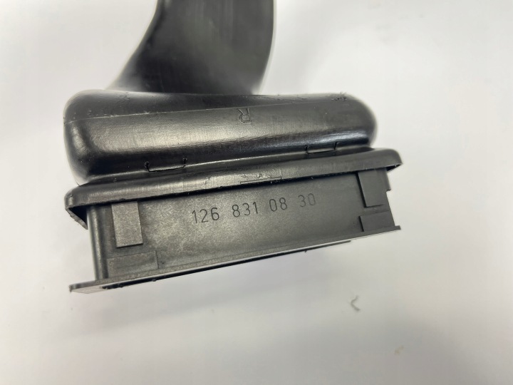 ТРУБА ВОЗДУХОВОД MERCEDES W126 C126 SE SEL SEC 1268310830, фото 6