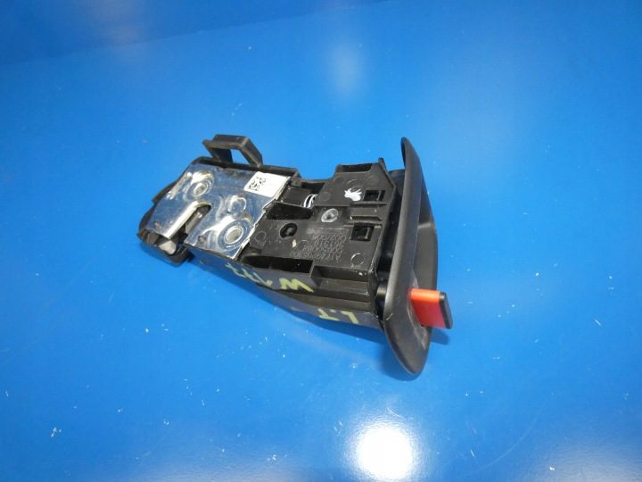 MERCEDES W177 A180 18 г. ЗАМОК ДИВАНА ЛЕВЫЙ ЗАДНИЙ A1779205300, фото 1