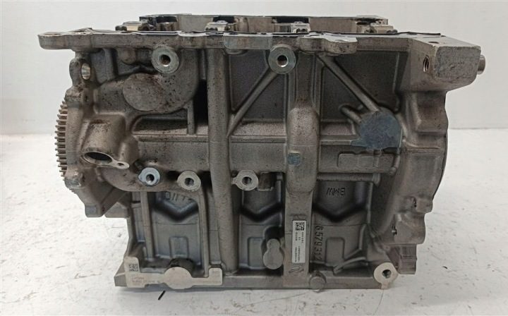 БЛОК ЦИЛИНДРОВ BMW F20 F40 F45 X1 F48 MINI F54 1.5D 8579312 / B37D / B37D15A, фото 1