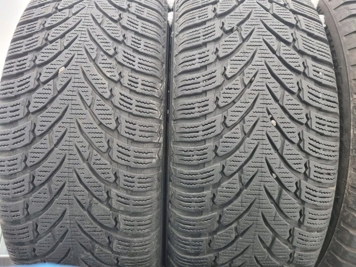 Шина зимняя Nokian Tyres WR ВНЕДОРОЖНИК 4 215/65R16 98 H сцепление на снегу (3PMSF), фото 1