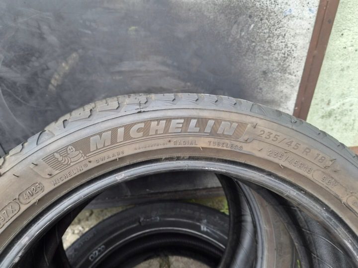 Шина всесезонная Michelin CrossClimate 2 235/45R18 98 Y сцепление на снегу (3PMSF), защита диска, усилитель (XL), фото 4