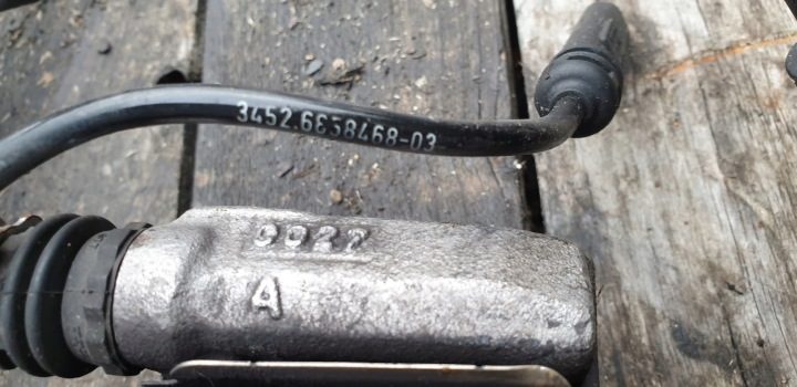 Суппорт тормозной скоба передняя BMW Mini F55 F56 F57, фото 5