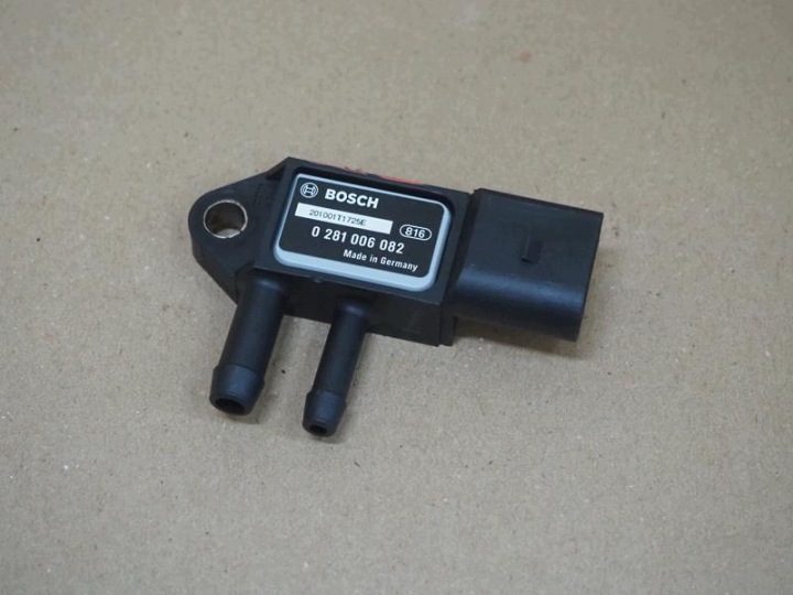 ДАТЧИК ДАВЛЕНИЯ ВЫХЛОПНЫХ ГАЗОВ VW AUDI SEAT SKODA 2.0 TDI 0281006082, фото 1